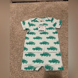 Kate Quinn shortie brand new with tags